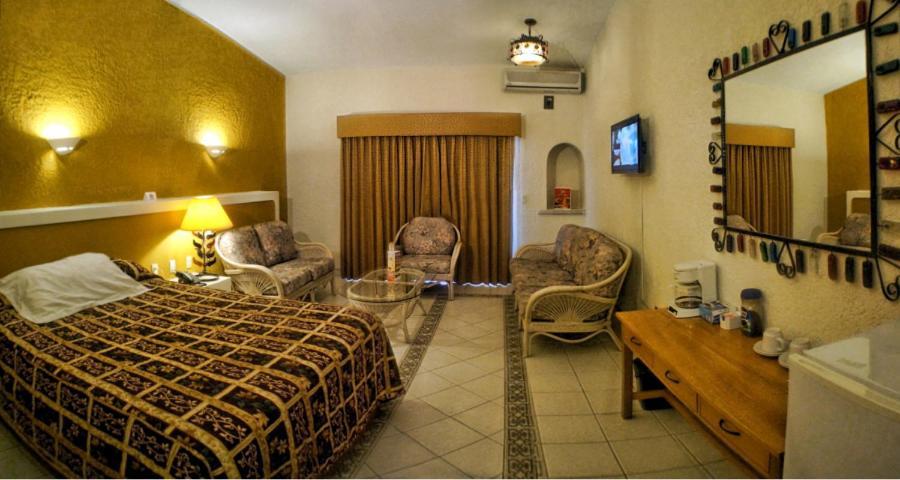 Hotel Mision Santa Maria San Quintin Exterior foto